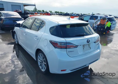 2013 Lexus Ct 200H z USA, uszkodzony, nr VIN JTHKD5BH8D2164389